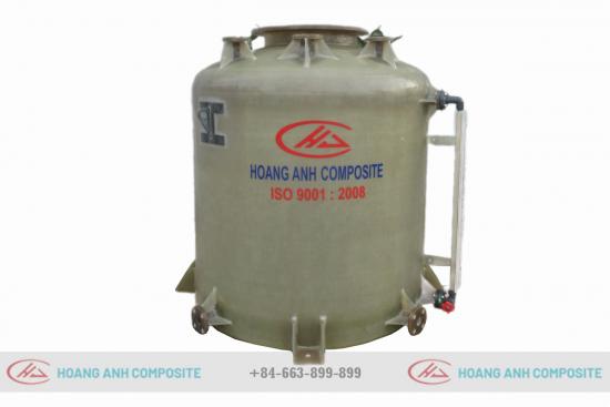 FRP CHEMICAL TANK - V = 2.000L